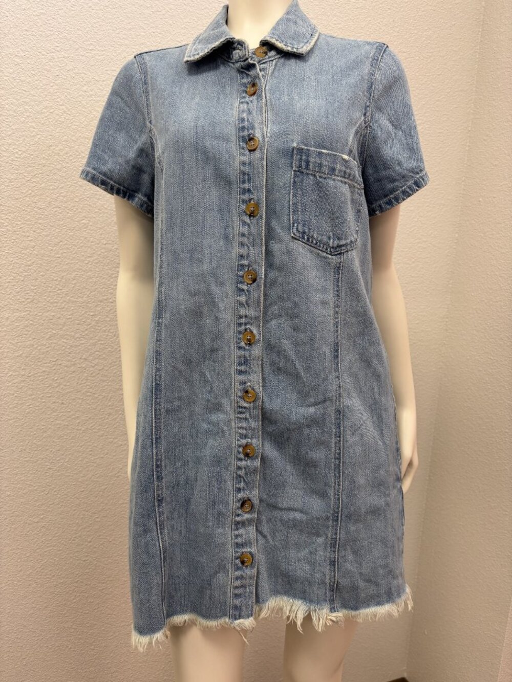 Mumu Blue Denim Shirt Dress Medium Frayed Hem Button Front Pockets